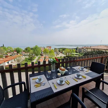 Panorama Peschiera Lejlighed *